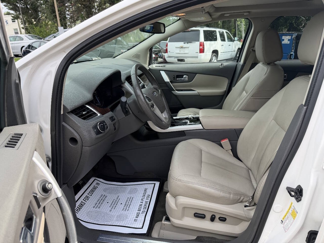 Used 2014 Ford Edge Limited w/ Equipment Group 302A AWD/4WD image 11