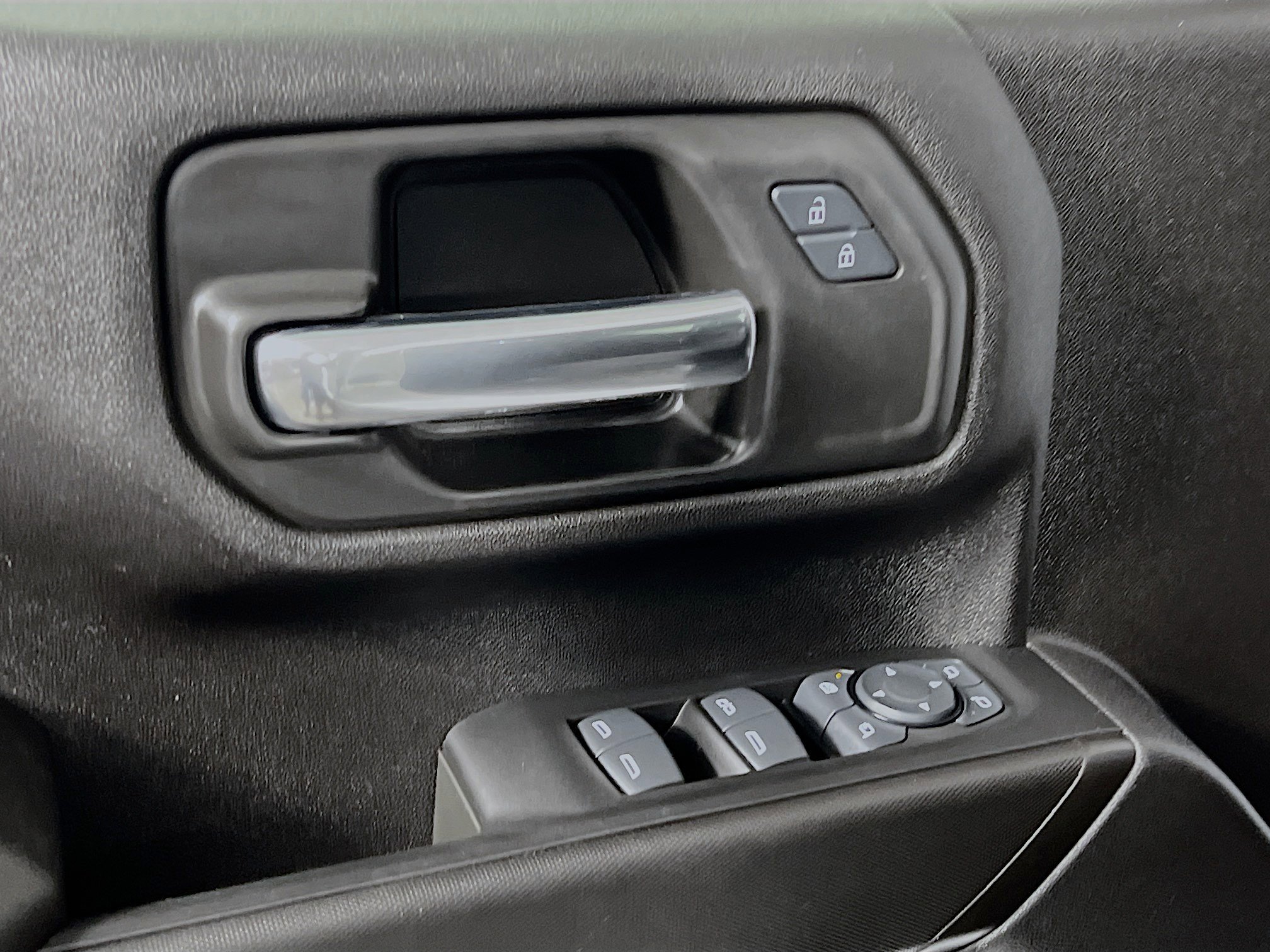 Used 2025 Chevrolet Silverado 3500 W/T image 17