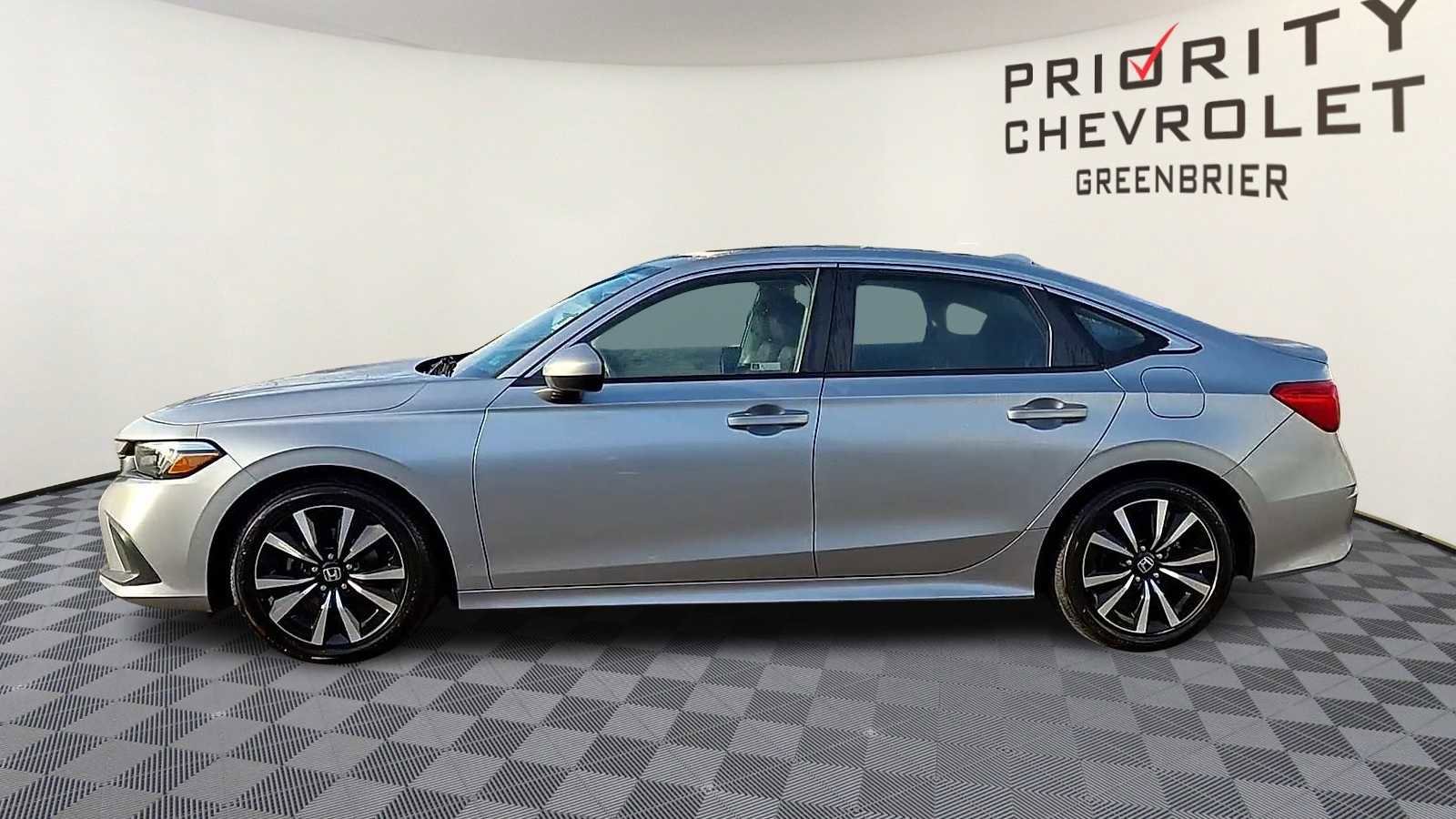 Used 2022 Honda Civic EX image 5