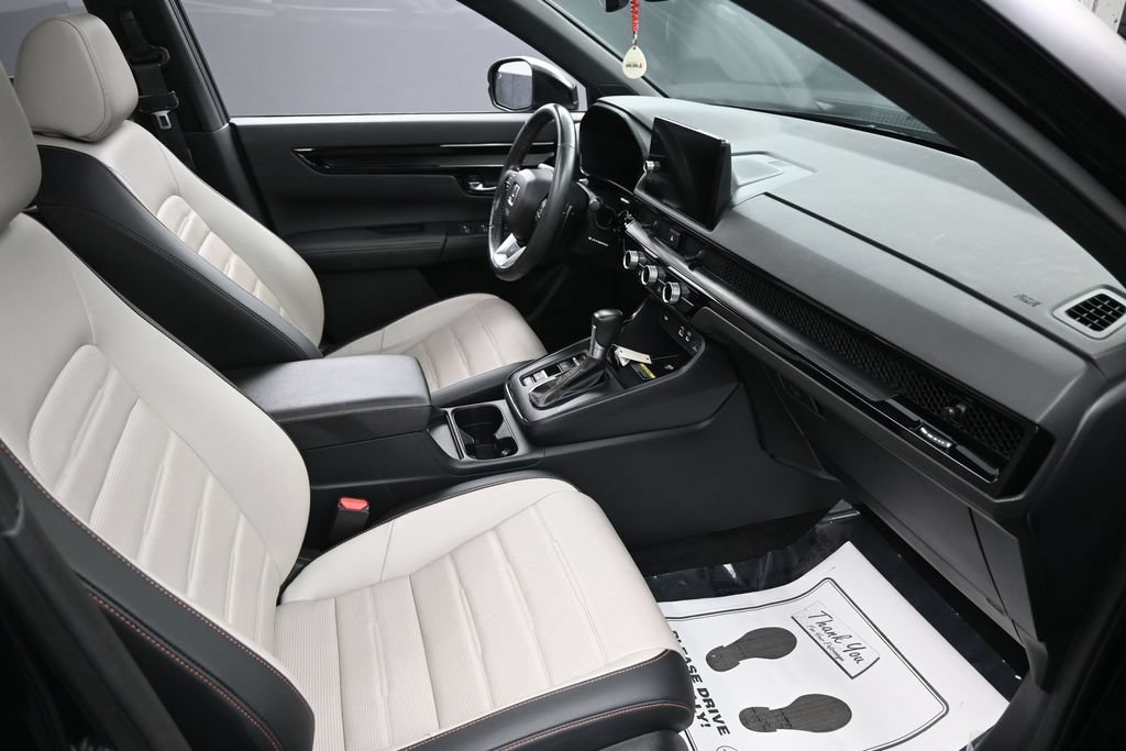 Used 2025 Honda CR-V Sport Touring image 32