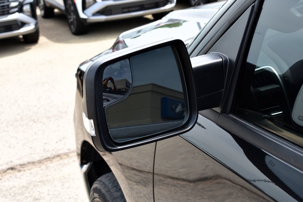 Used 2022 RAM 1500 Big Horn AWD/4WD image 17