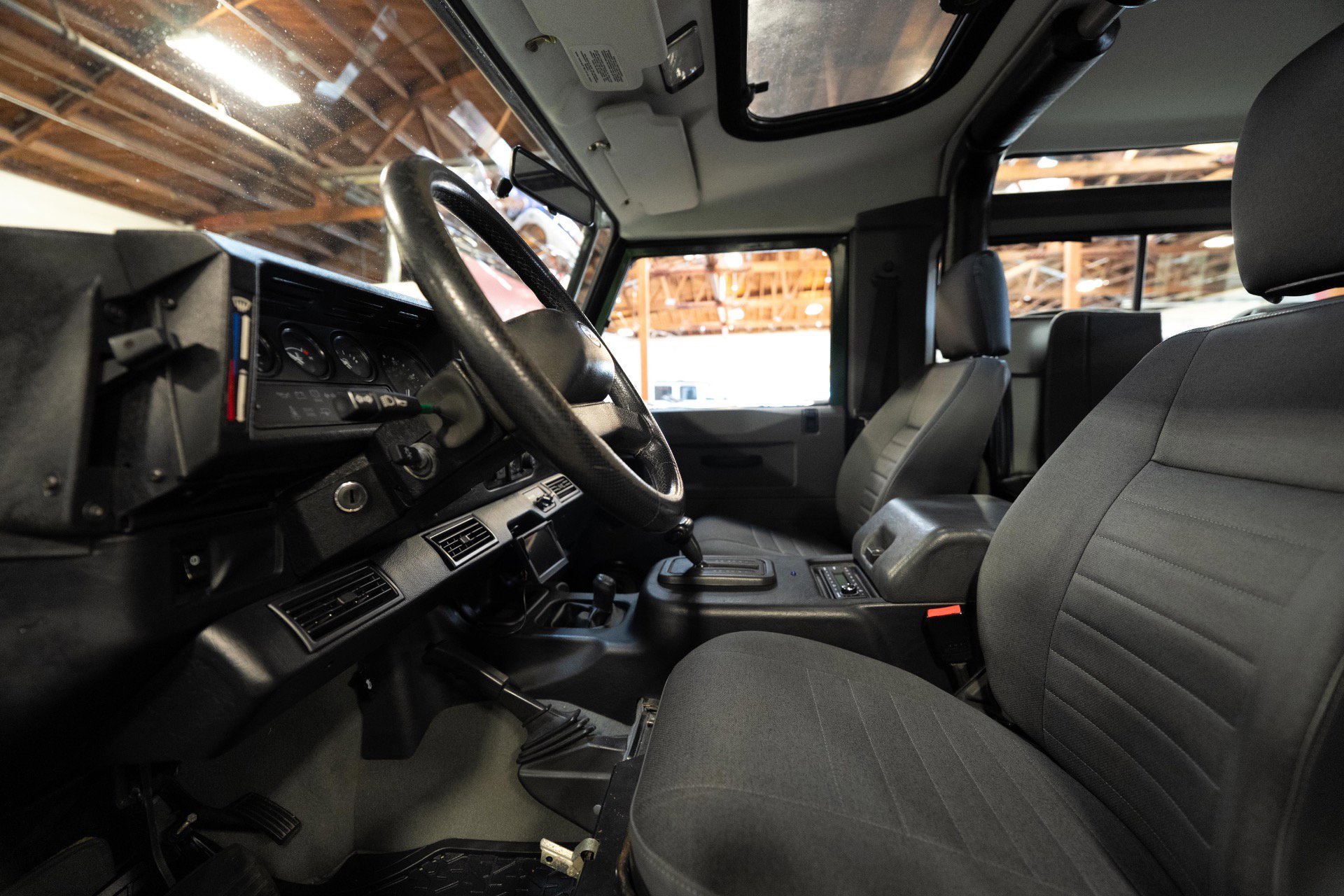 Used 1997 Land Rover Defender 90 image 60