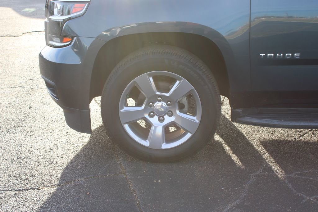 Used 2019 Chevrolet Tahoe LS w/ Enhanced Driver Alert Package image 12