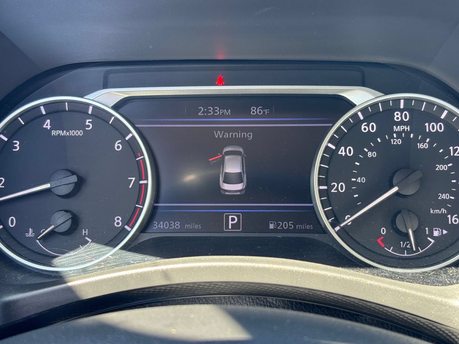 Used 2025 Nissan Sentra SV FWD image 40