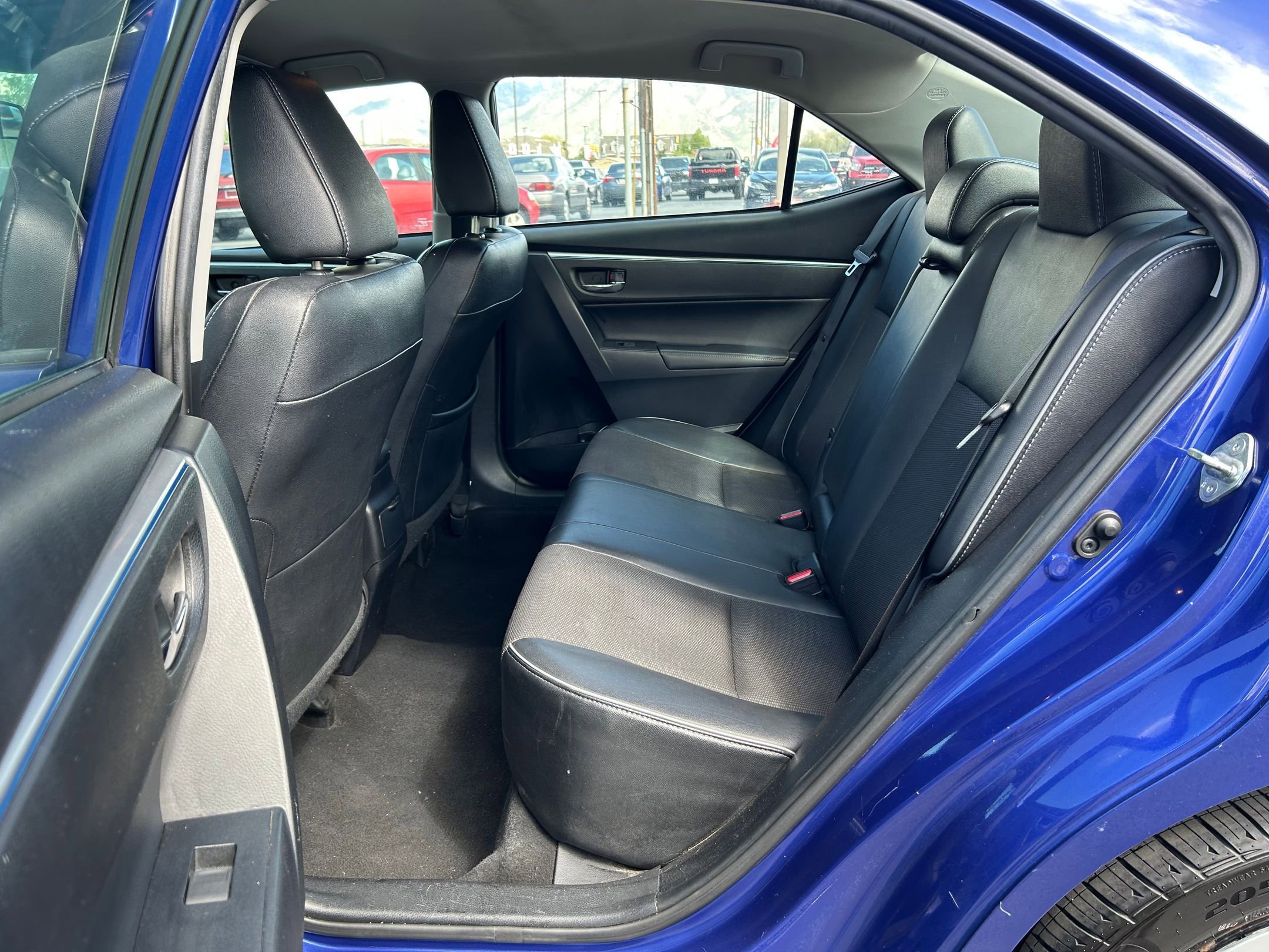 Used 2016 Toyota Corolla S image 23