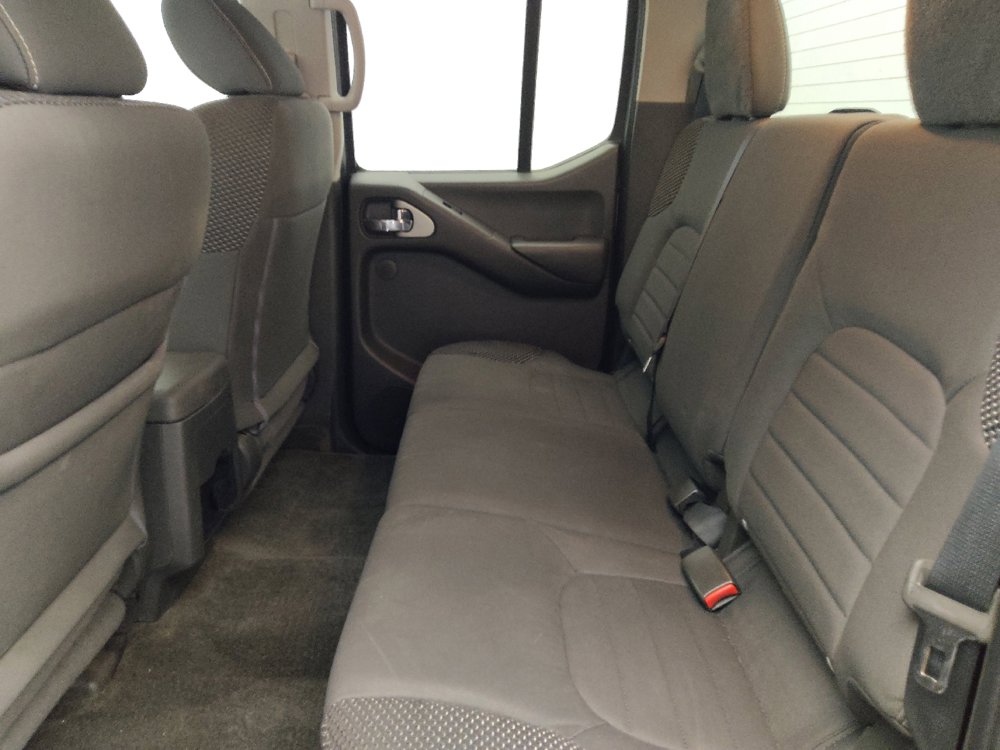 Used 2018 Nissan Frontier PRO-4X AWD/4WD image 18