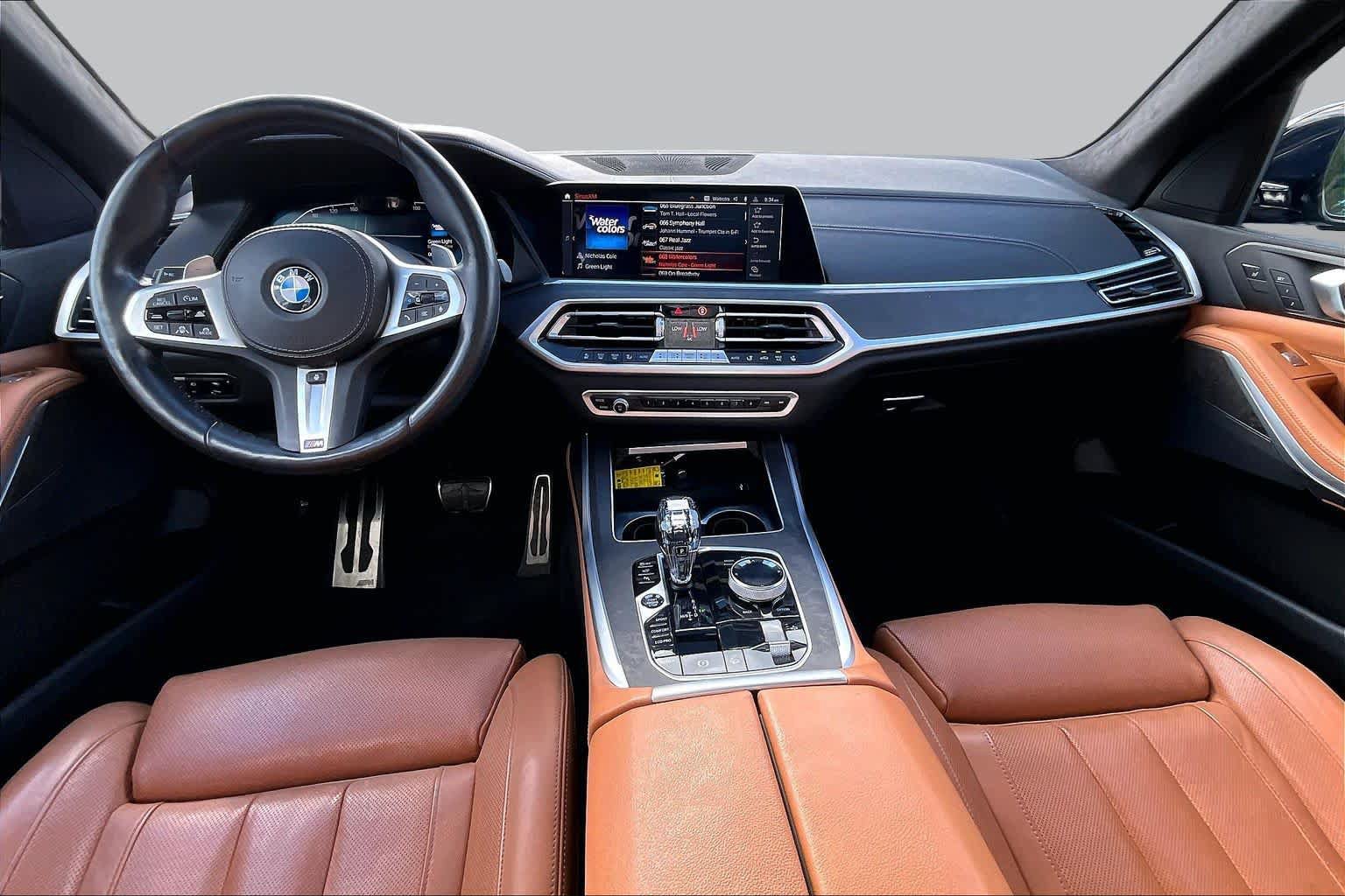Used 2021 BMW X7 xDrive40i w/ M Sport Package AWD/4WD image 16