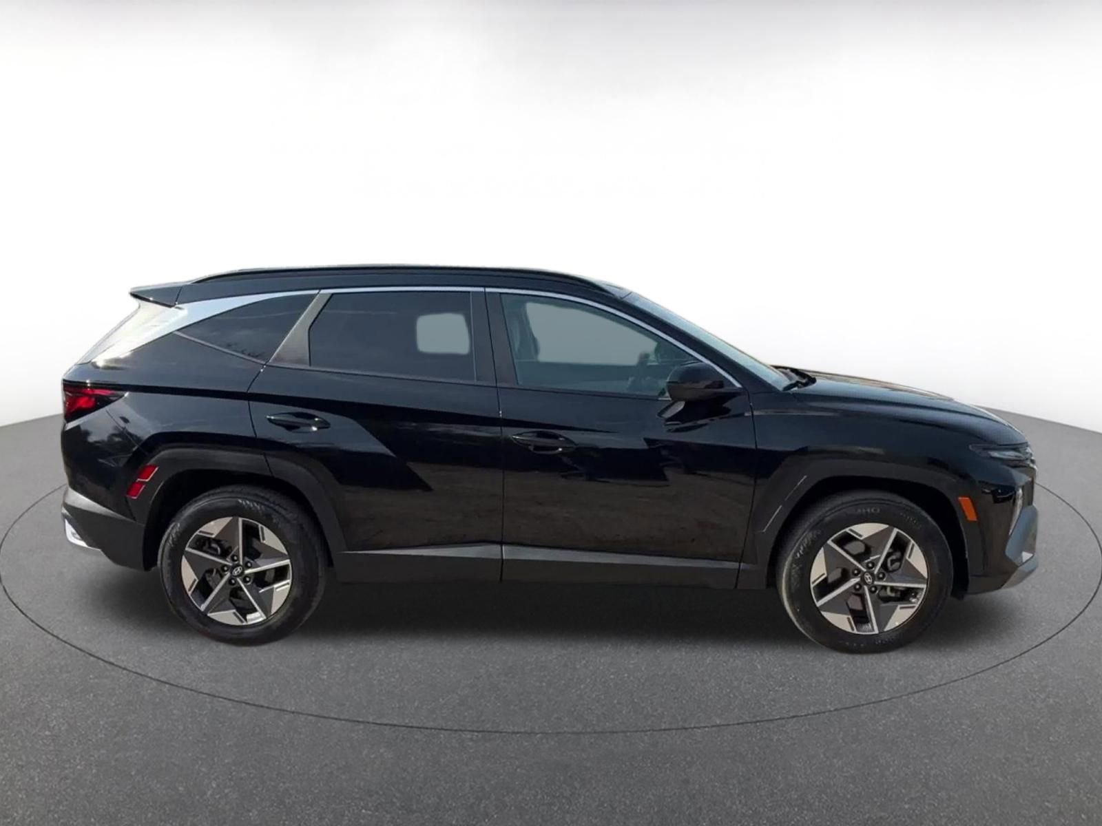 Used 2025 Hyundai Tucson SEL image 16
