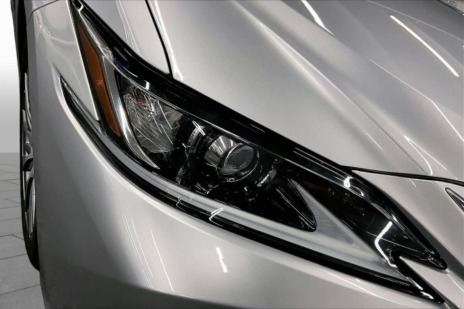 Used 2019 Lexus ES 350 w/ Premium Package FWD image 27