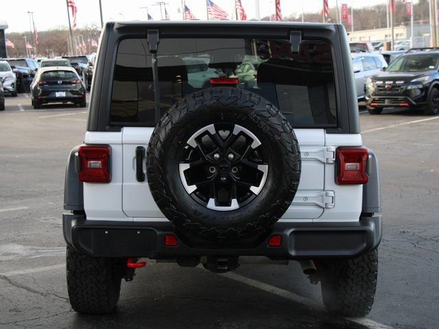 Used 2025 Jeep Wrangler Unlimited Rubicon image 8