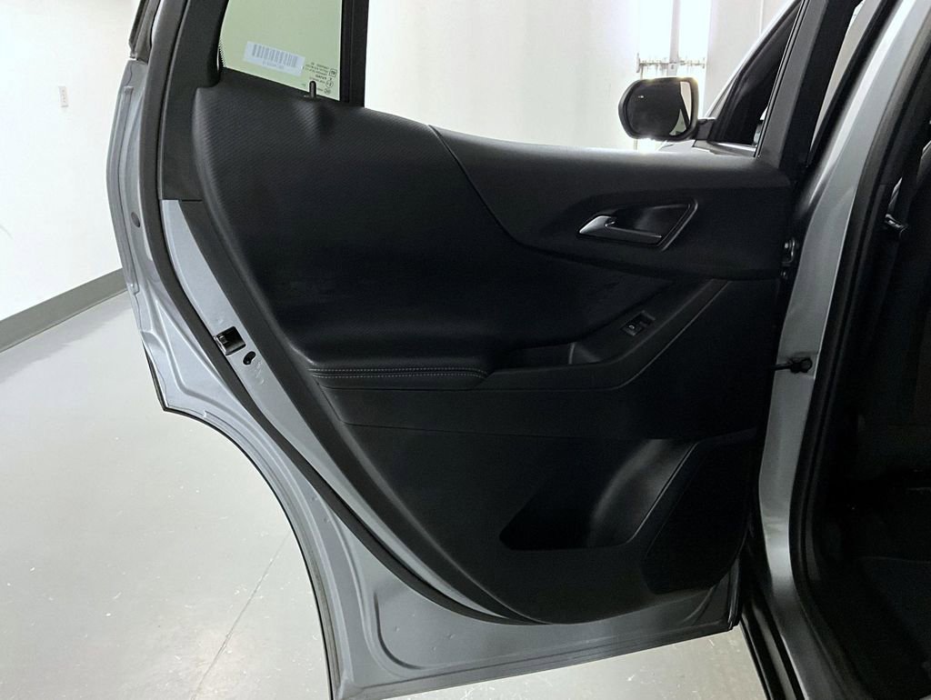 Certified 2025 Chevrolet Equinox LT image 20