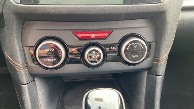 Used 2019 Subaru Crosstrek 2.0i Limited w/ Moonroof Package w/Navigation AWD/4WD image 18