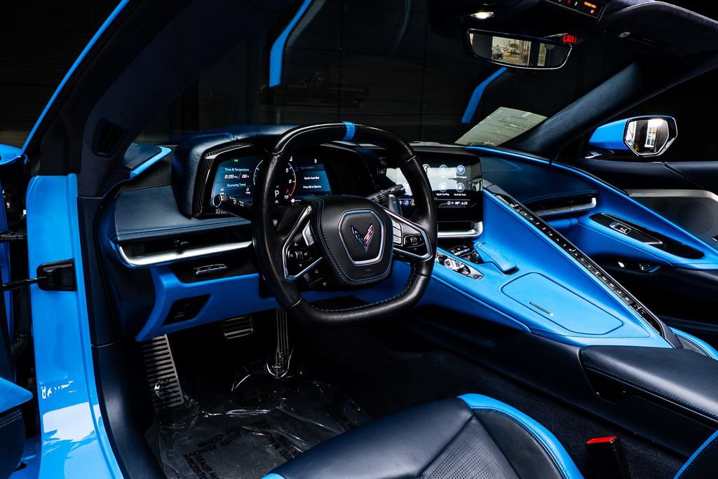 Used 2022 Chevrolet Corvette Stingray Premium Cpe w/ Battery Protection Package RWD image 27
