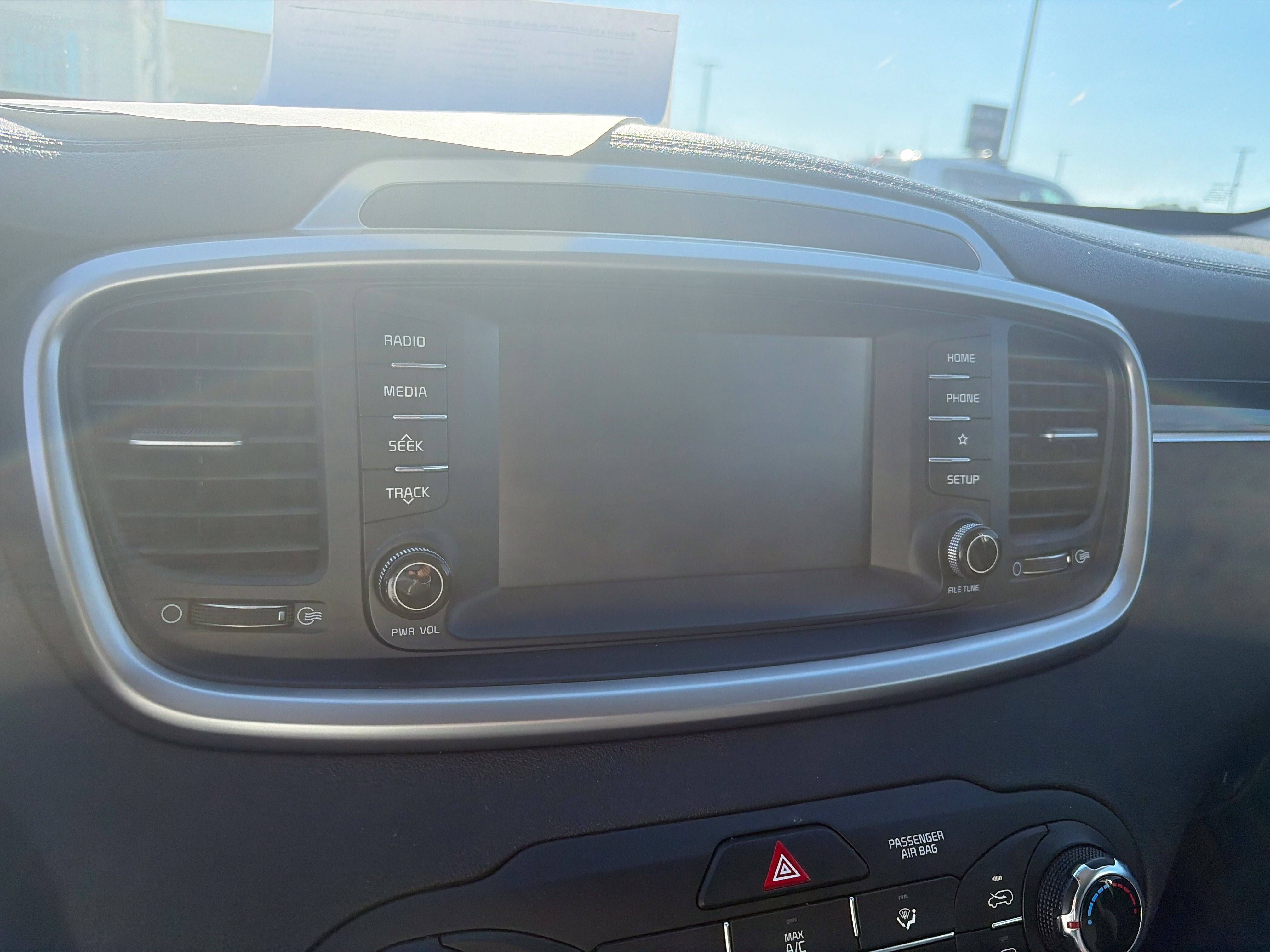 Used 2019 Kia Sorento L FWD image 16