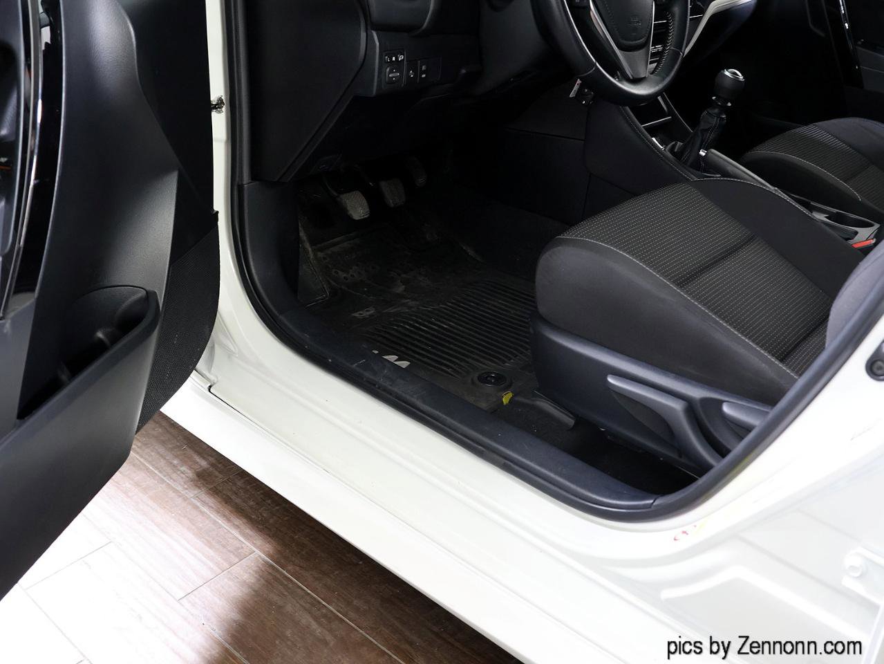 Used 2017 Toyota Corolla iM image 21