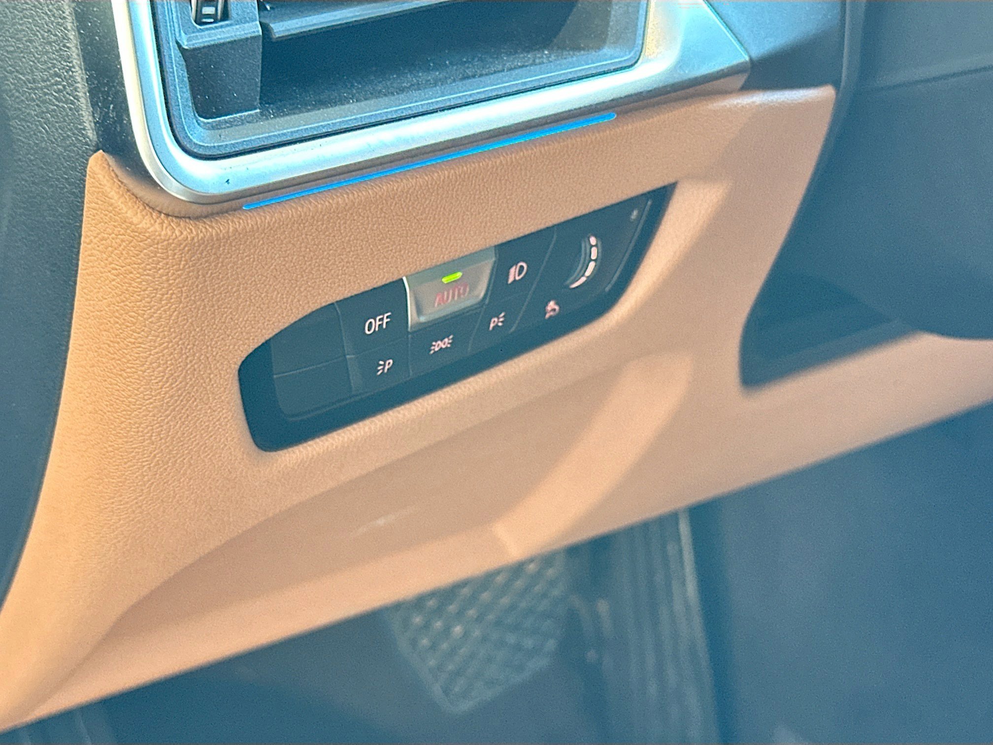 Certified 2023 BMW i4 eDrive35 w/ Parking Assistance Package image 10