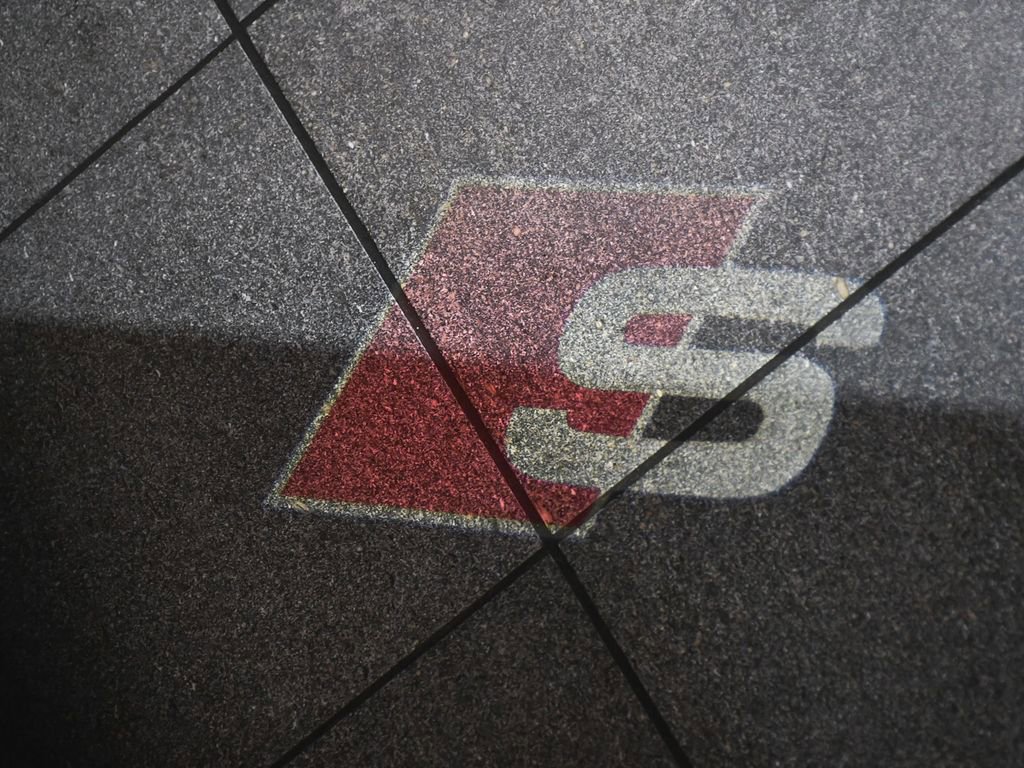 Used 2023 Audi S4 Prestige w/ Prestige Package image 25