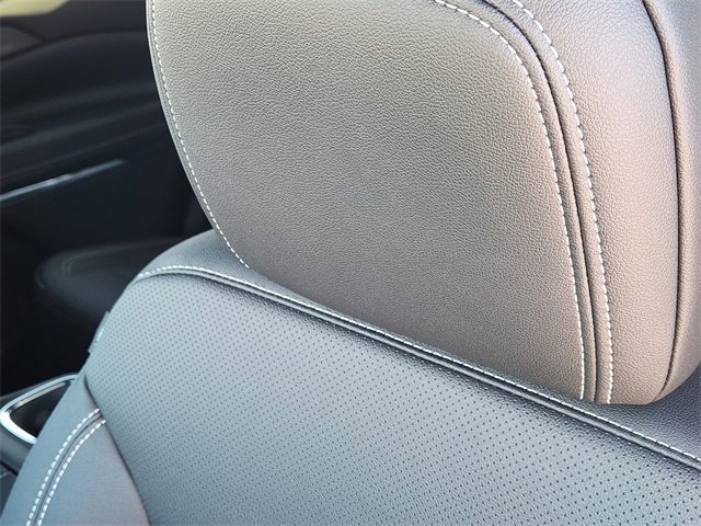 New 2026 Chevrolet Traverse LT w/ Midnight/Sport Edition image 16