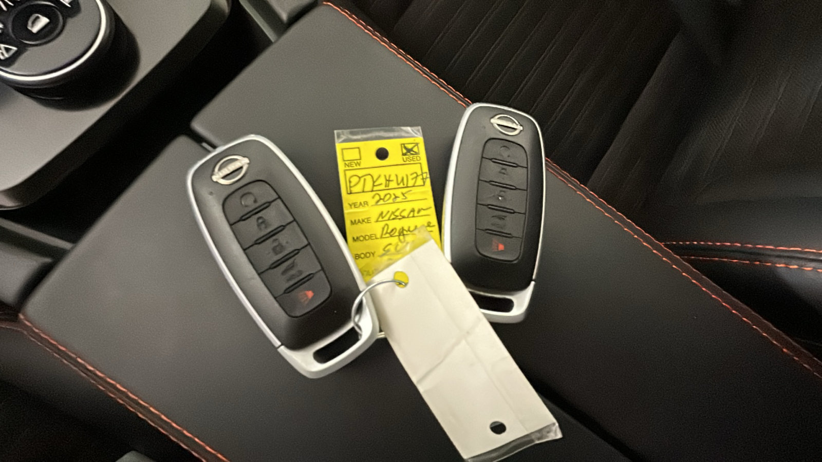 Used 2025 Nissan Rogue SV AWD/4WD image 25