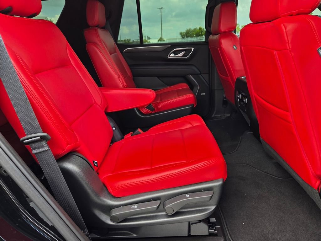 Used 2022 Chevrolet Tahoe LT image 16