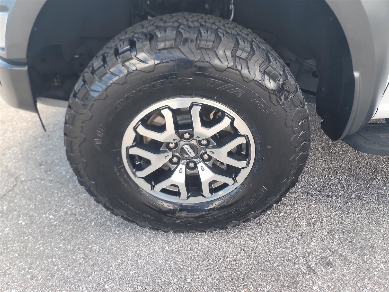 Used 2022 Ford F150 Raptor image 10