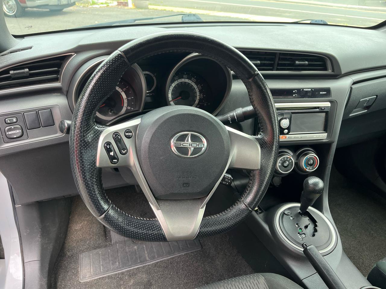 Used 2011 Scion tC FWD image 12