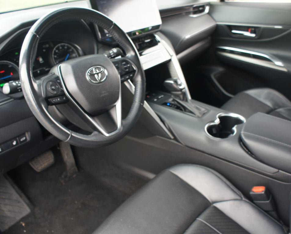 Used 2021 Toyota Venza Limited AWD/4WD image 15