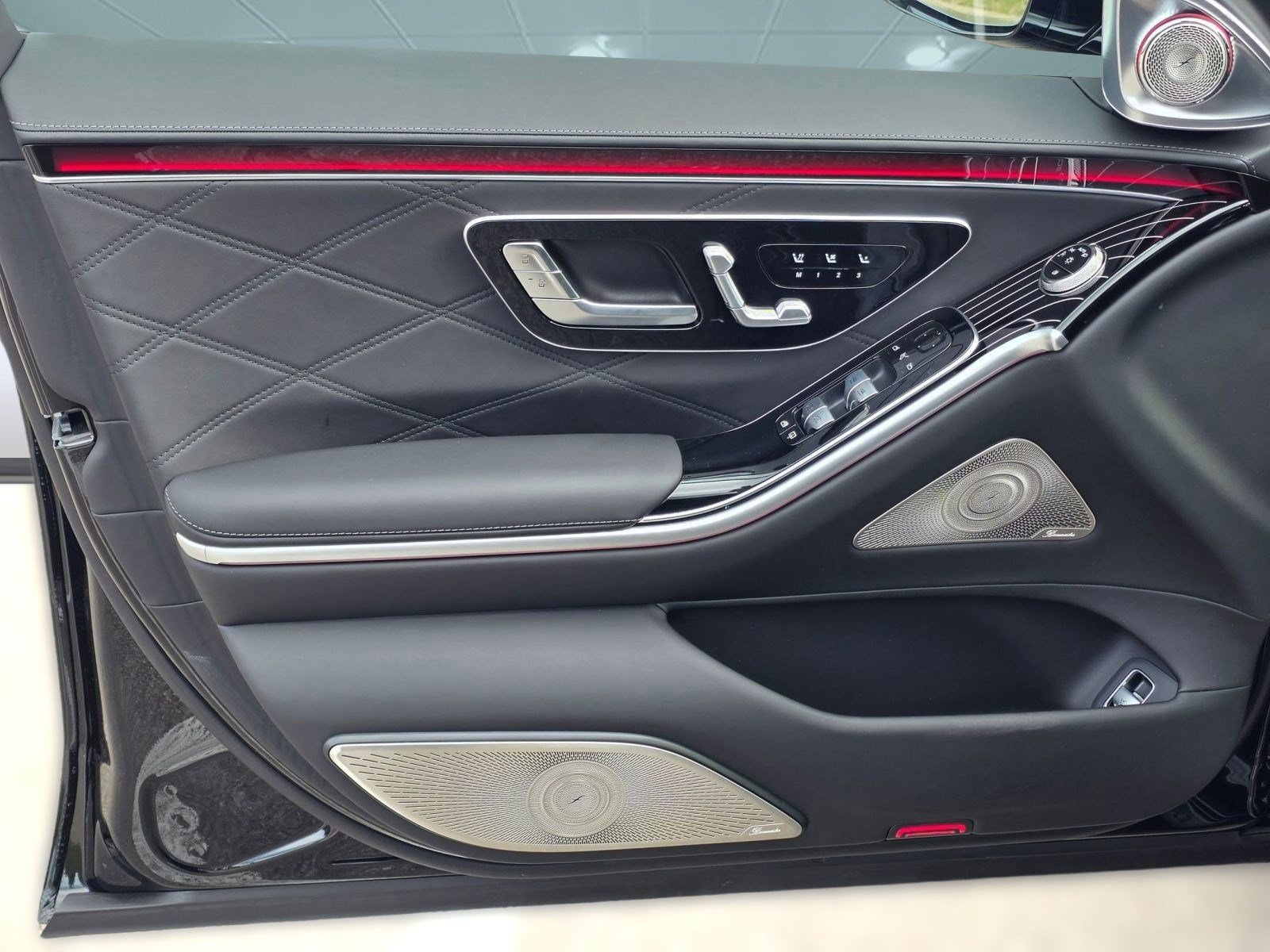 New 2026 Mercedes-Benz Maybach S 680 4MATIC image 28