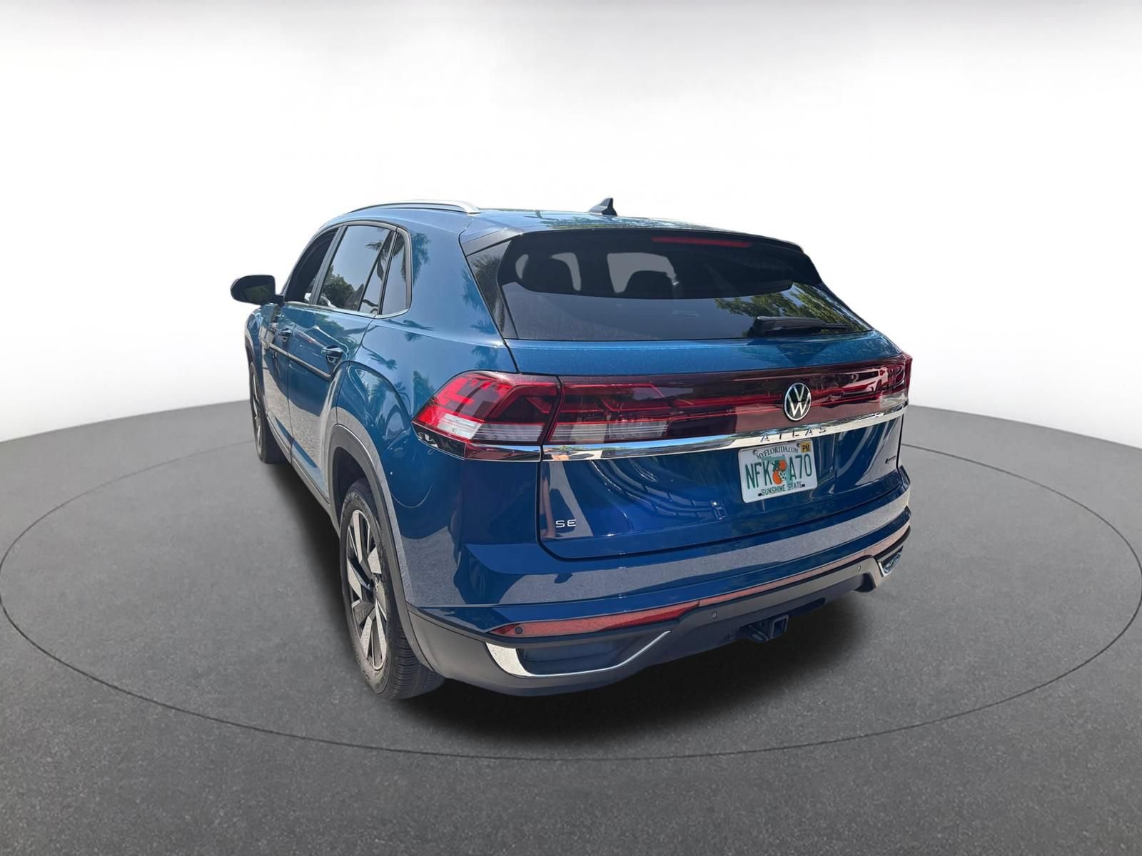 Used 2026 Volkswagen Atlas Cross Sport SE AWD/4WD image 5