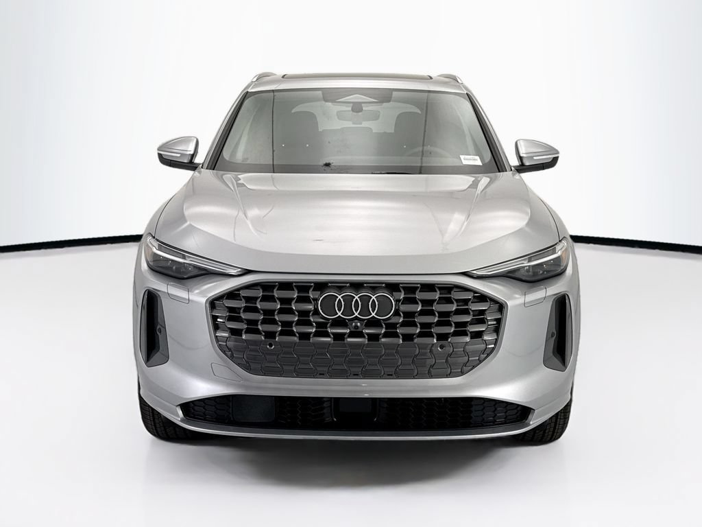 Used 2026 Audi Q5 Premium Plus AWD/4WD image 2