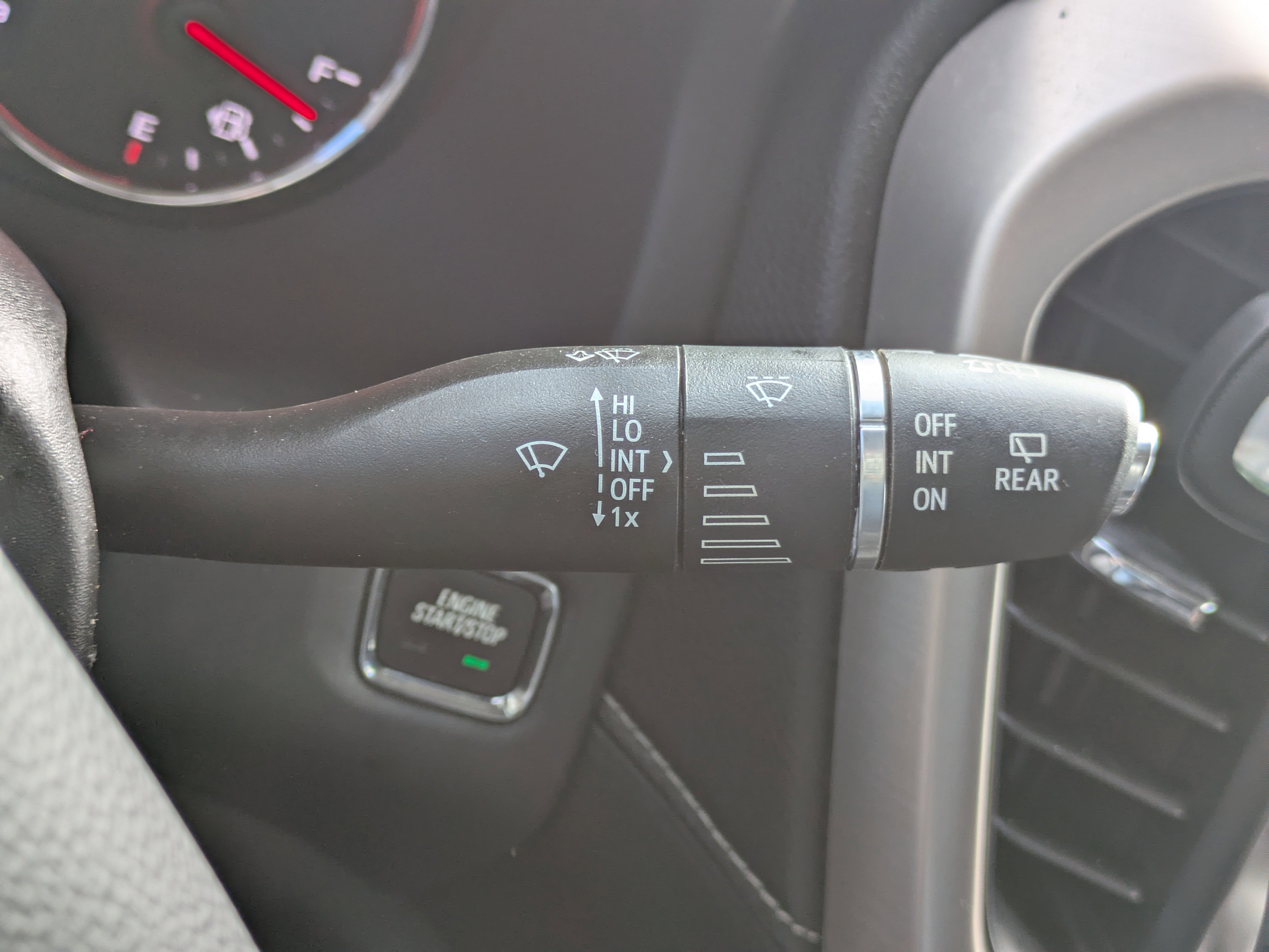 Used 2023 GMC Acadia Denali w/ Denali Ultimate Package image 21