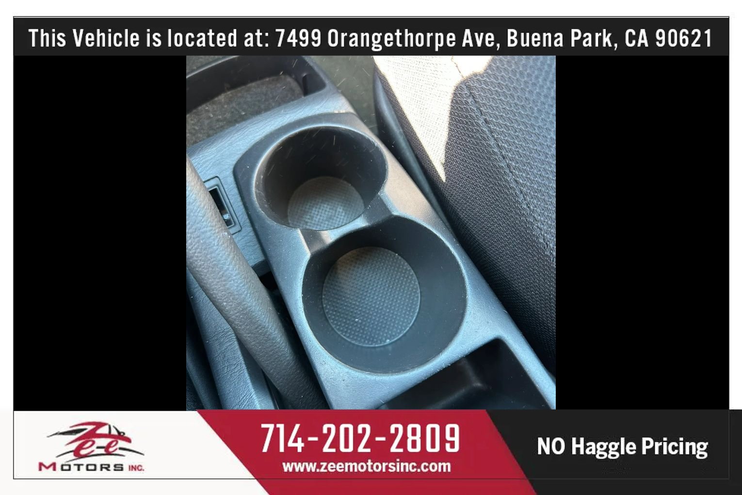 Used 2005 Toyota Matrix XR FWD image 38