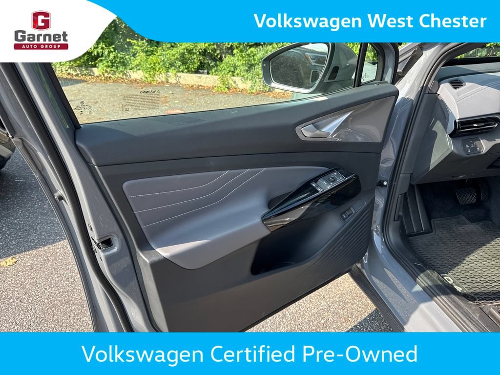 Certified 2024 Volkswagen ID.4 Pro S RWD image 11