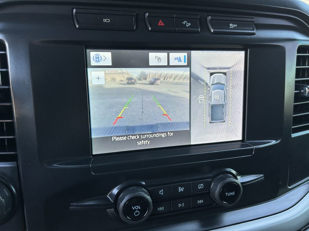 Used 2022 Ford F150 XL w/ Trailer Tow Package image 9