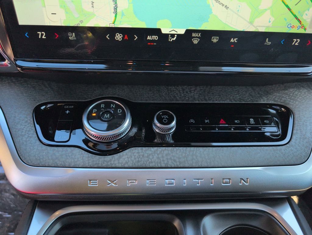 New 2026 Ford Expedition Tremor image 27