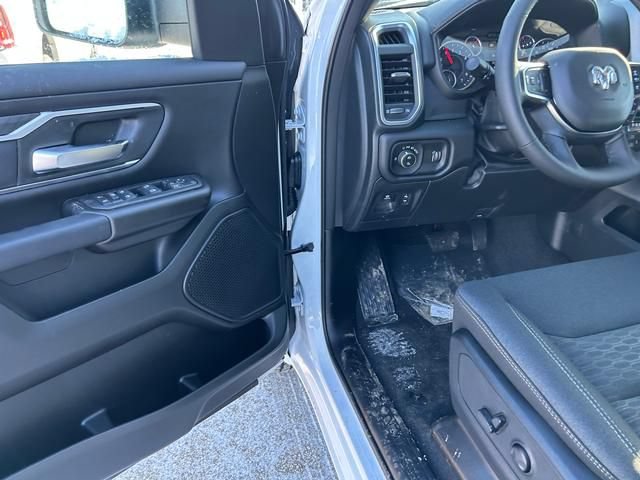 New 2026 RAM 1500 Big Horn AWD/4WD image 10