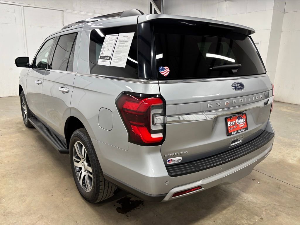 Used 2024 Ford Expedition Limited RWD image 5