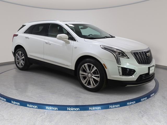 Certified 2024 Cadillac XT5 Premium Luxury AWD/4WD image 3