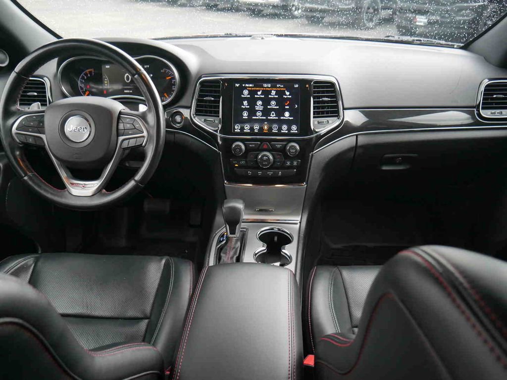 Used 2021 Jeep Grand Cherokee Trailhawk w/ Trailhawk Luxury Group AWD/4WD image 5