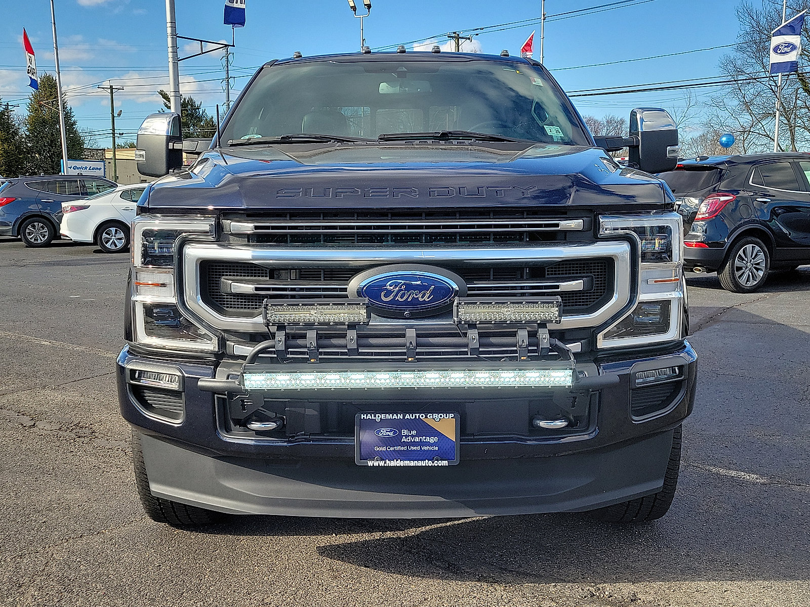 Used 2021 Ford F250 Platinum w/ FX4 Off-Road Package AWD/4WD image 3