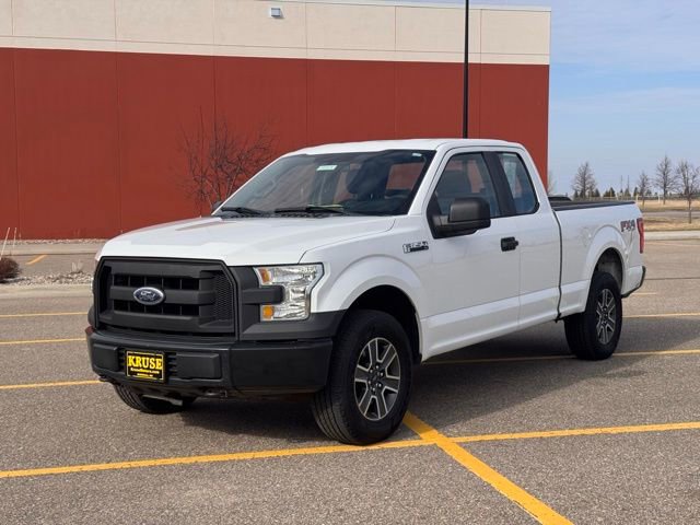Used 2015 Ford F150 XL w/ Equipment Group 101A Mid AWD/4WD image 32