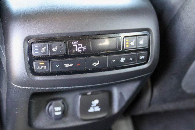 Used 2022 Hyundai Palisade Limited image 25