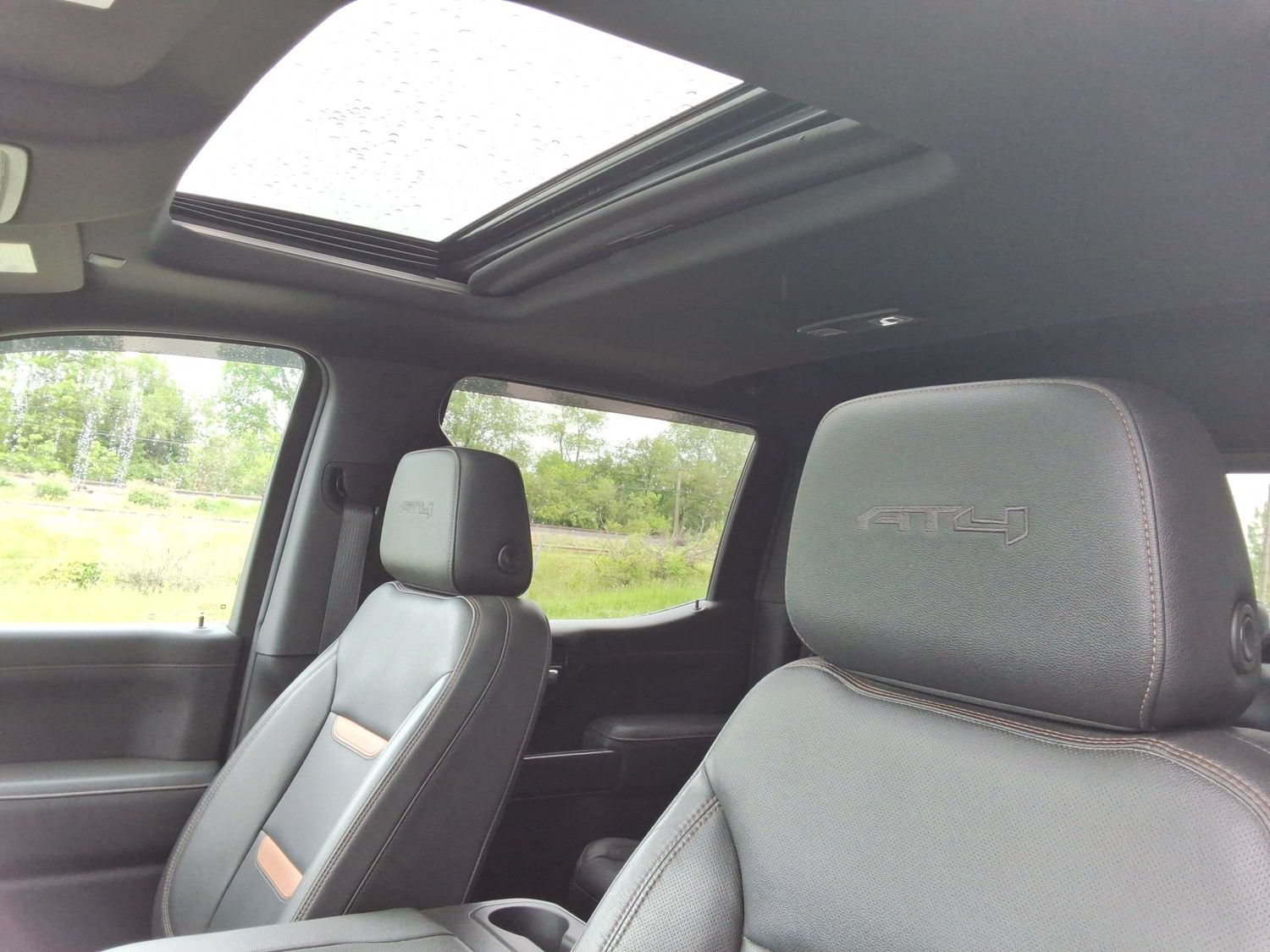 Used 2021 GMC Sierra 1500 AT4 w/ AT4 Value Package AWD/4WD image 26