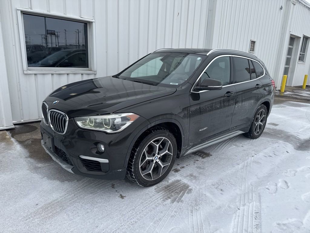 Used 2017 BMW X1 xDrive28i image 1