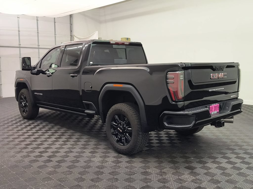 Used 2026 GMC Sierra 3500 AT4 w/ AT4 Premium Plus Package AWD/4WD image 3