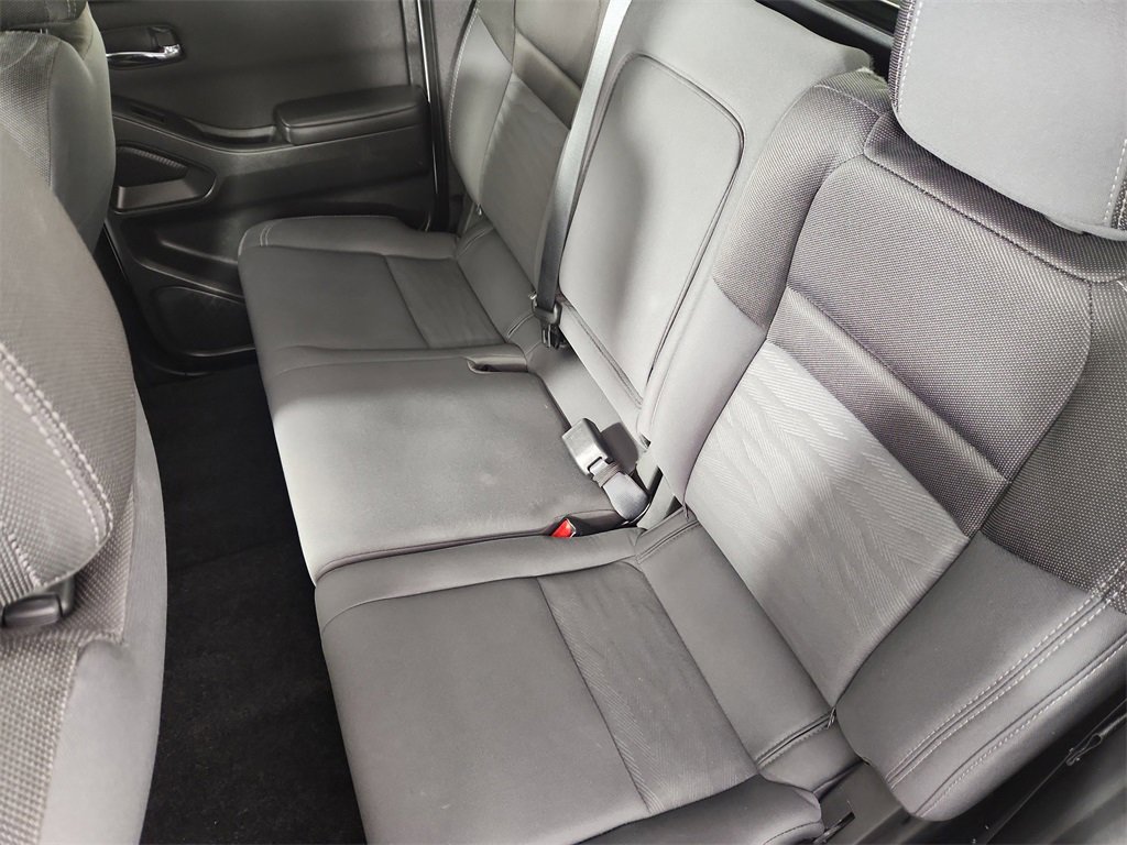 Used 2024 Nissan Frontier SV w/ SV Convenience Package image 12
