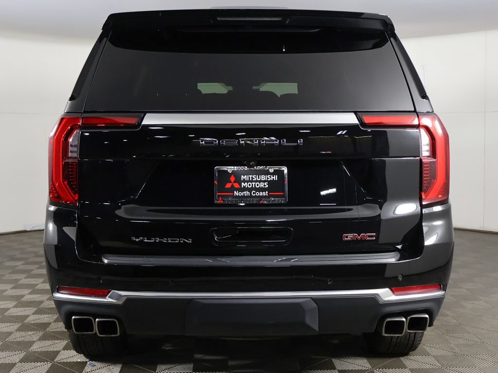 Used 2025 GMC Yukon Denali AWD/4WD image 18