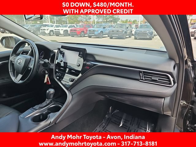 Used 2024 Toyota Camry SE w/ Protection Package (Q2) (TMS) FWD image 32