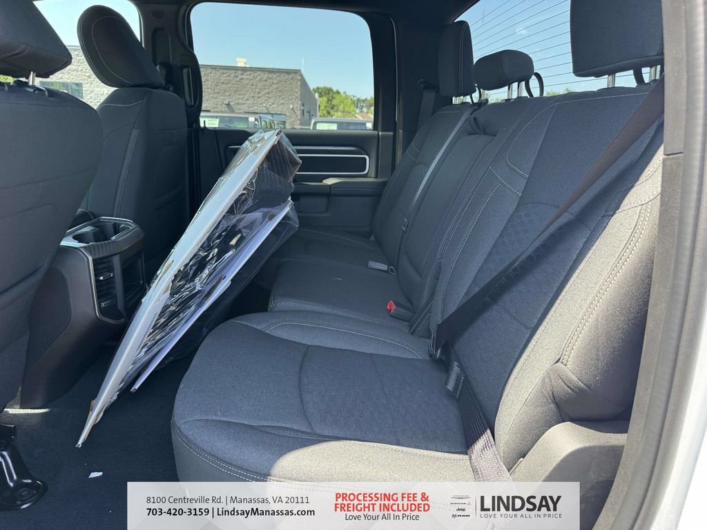 New 2026 RAM 3500 Big Horn AWD/4WD image 18