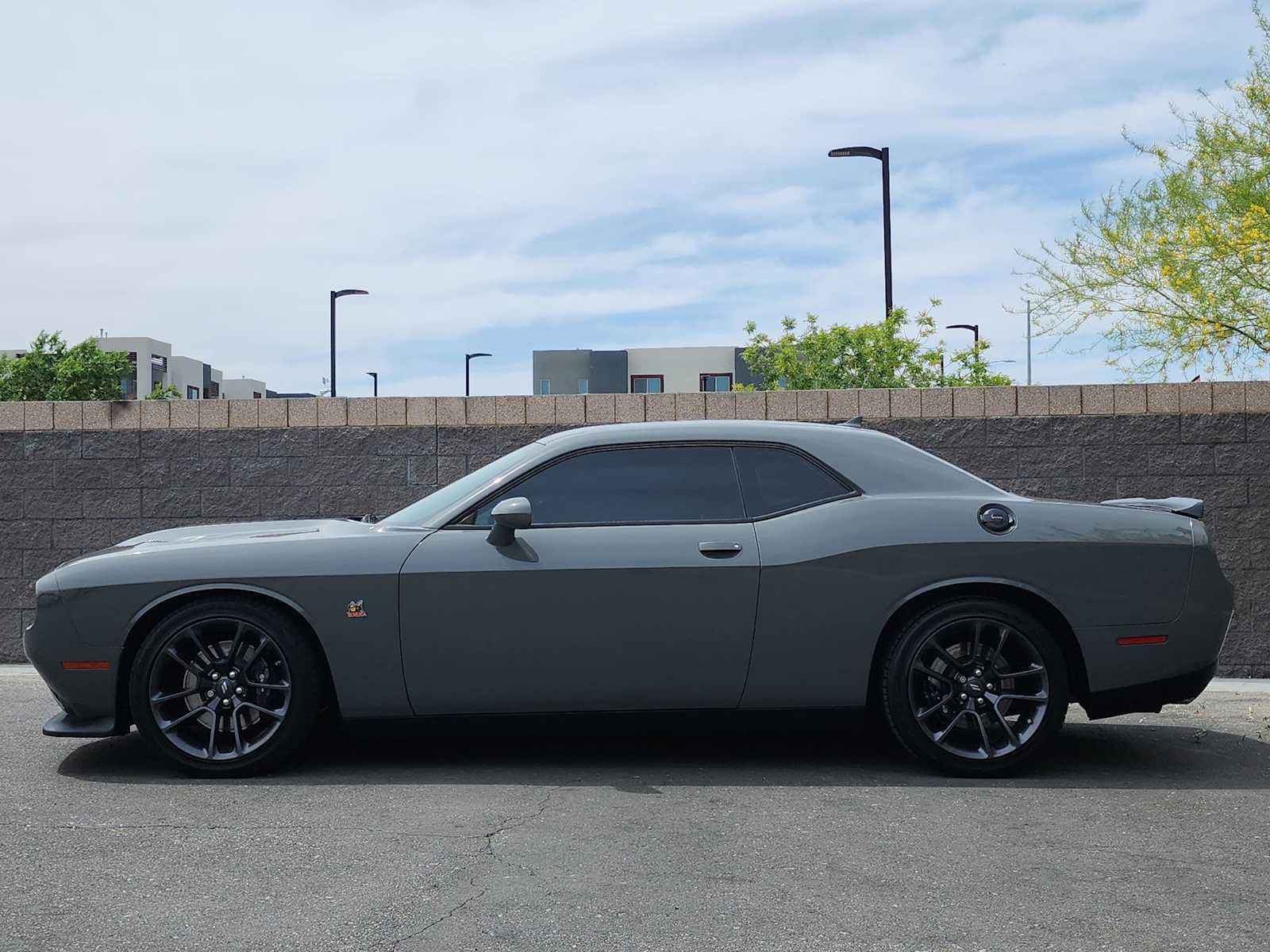 Used 2023 Dodge Challenger R/T Scat Pack RWD image 6